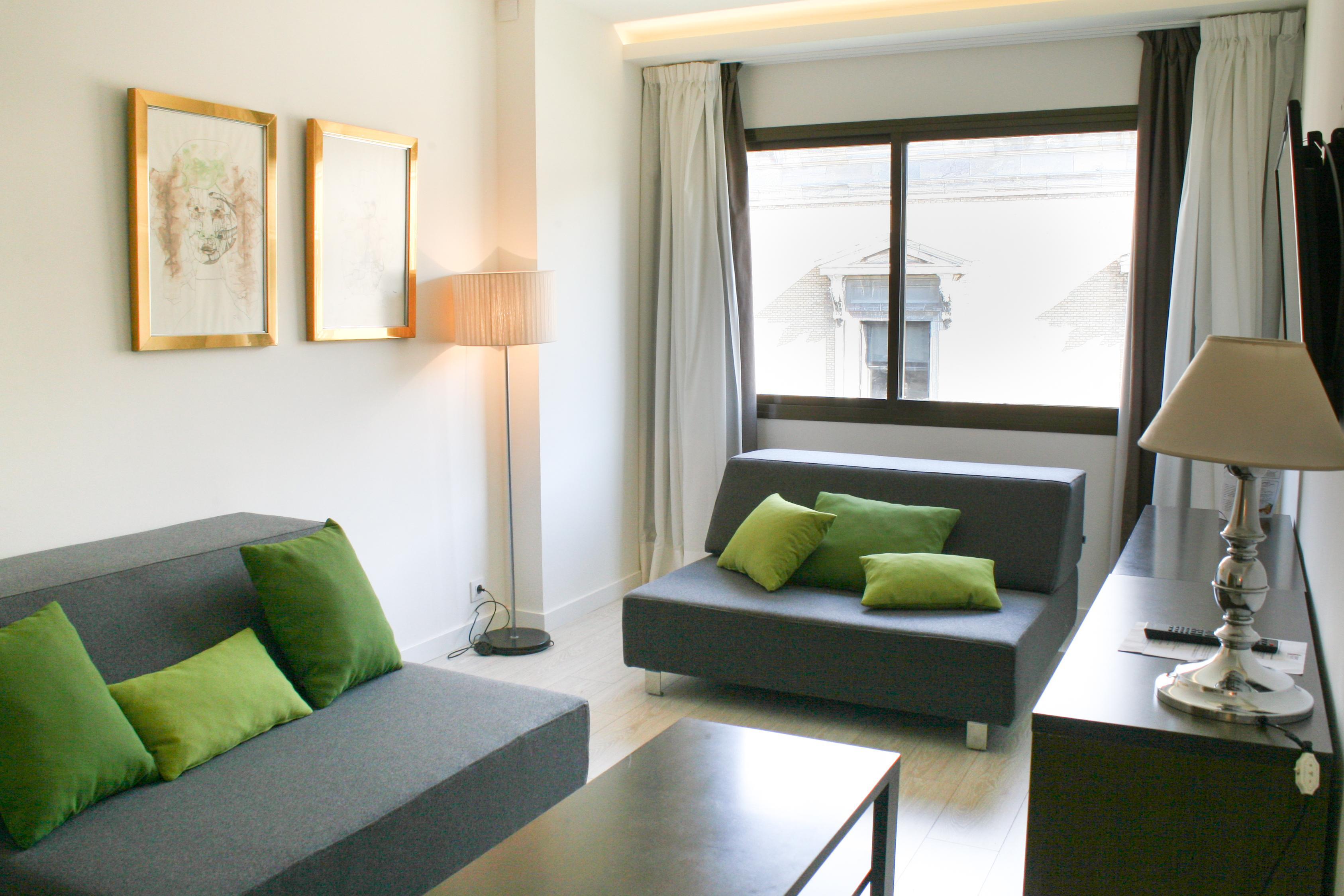 Apartamentos Recoletos Madrid Dış mekan fotoğraf