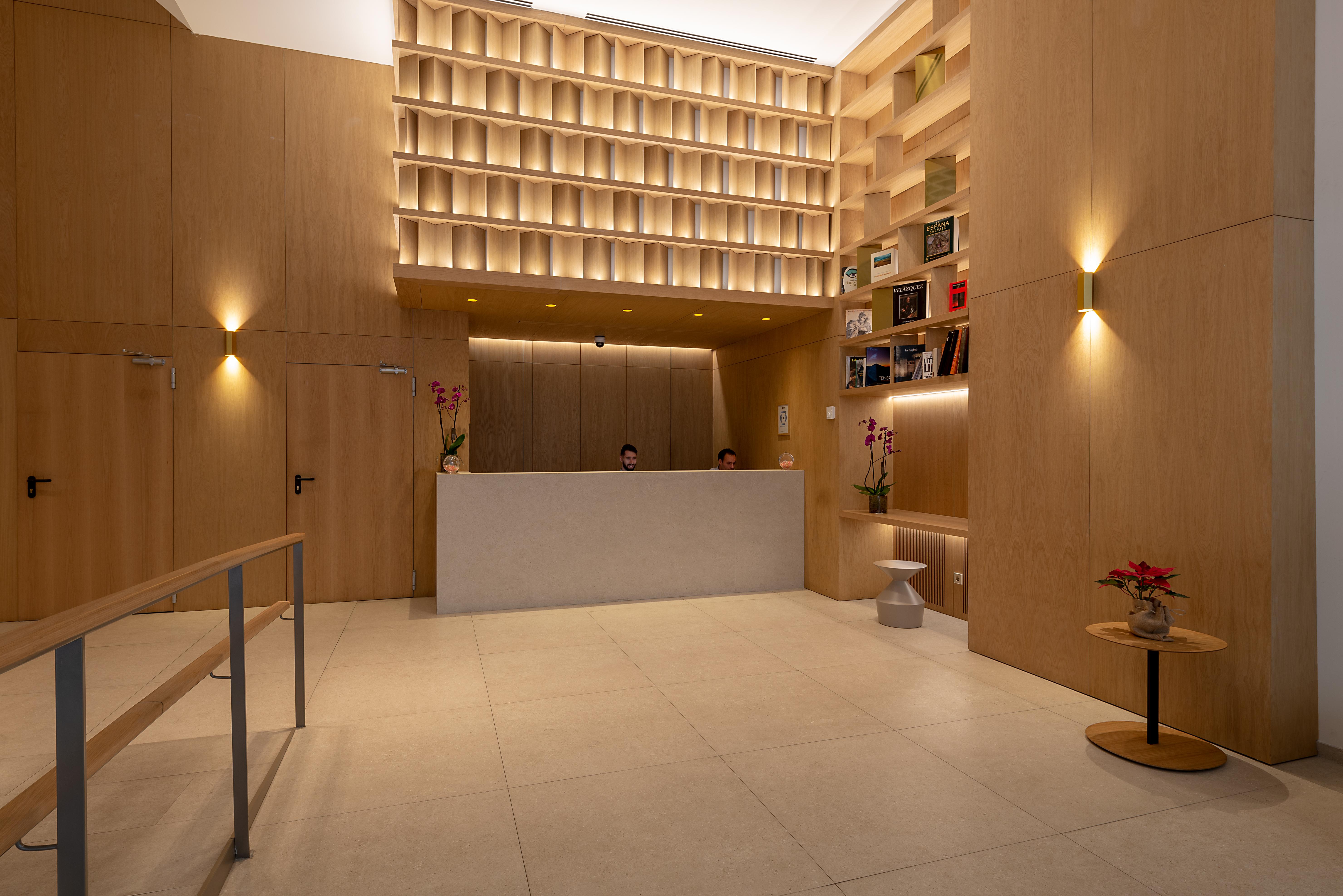Apartamentos Recoletos Madrid Dış mekan fotoğraf