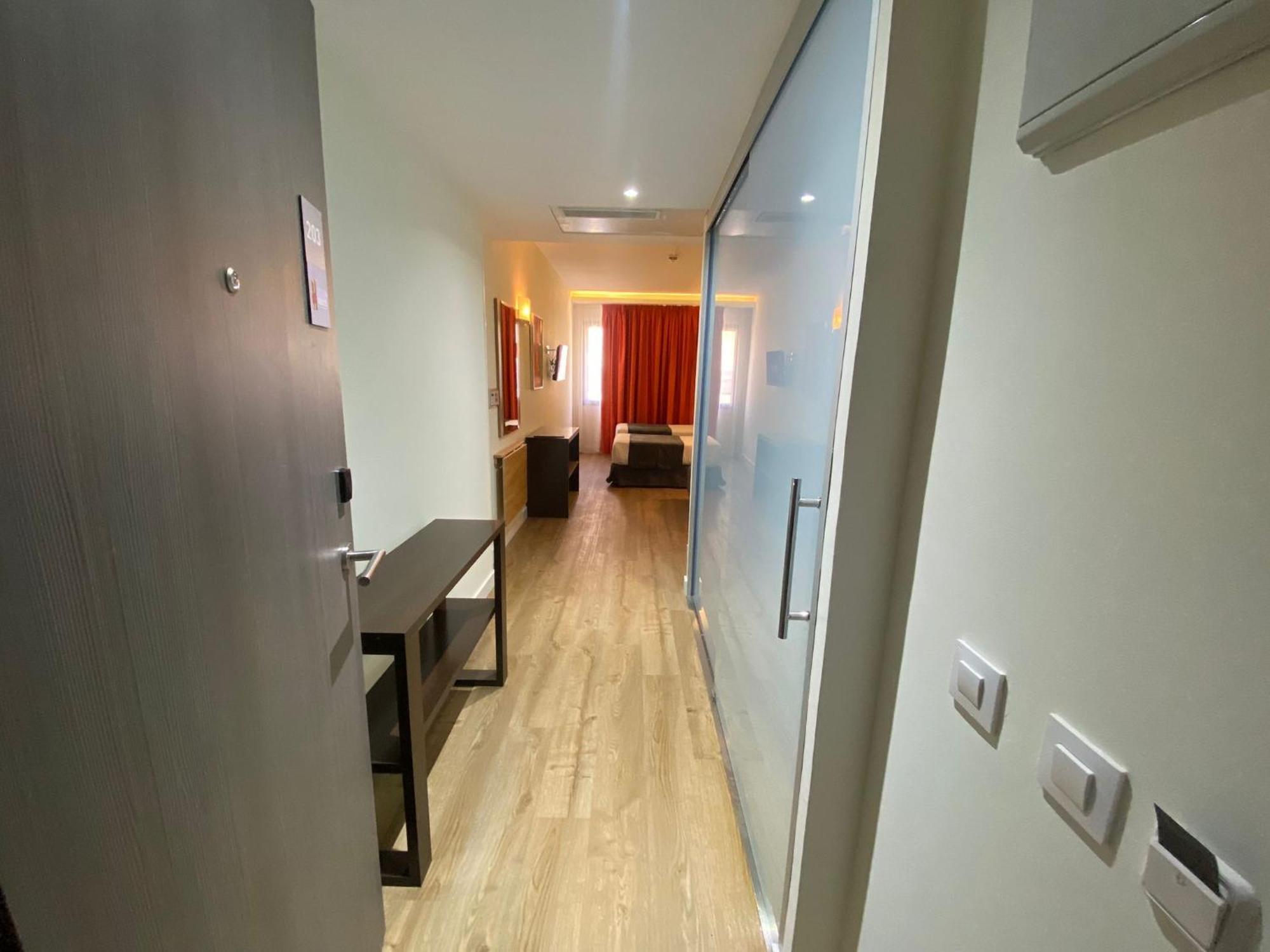 Apartamentos Recoletos Madrid Dış mekan fotoğraf