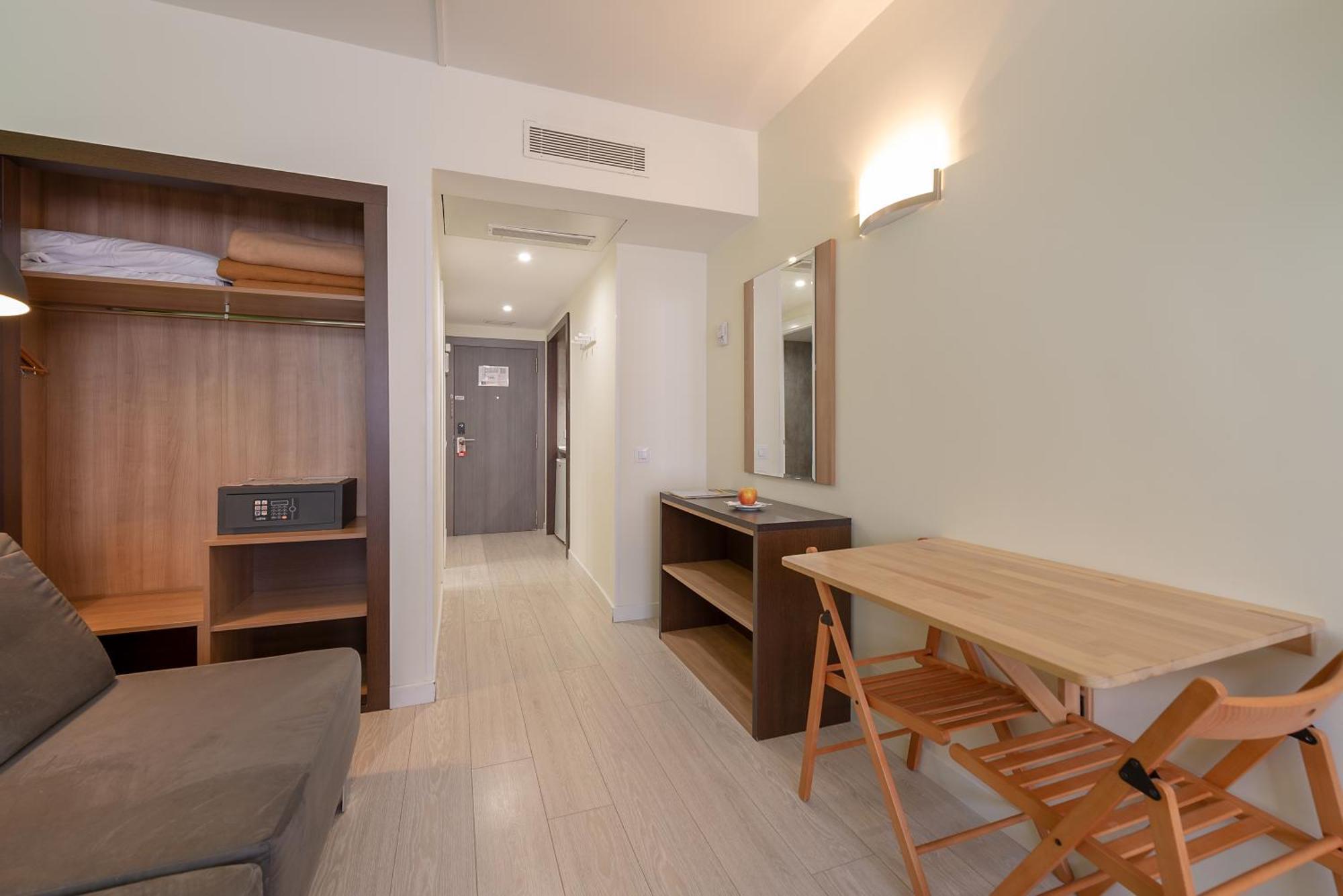 Apartamentos Recoletos Madrid Oda fotoğraf