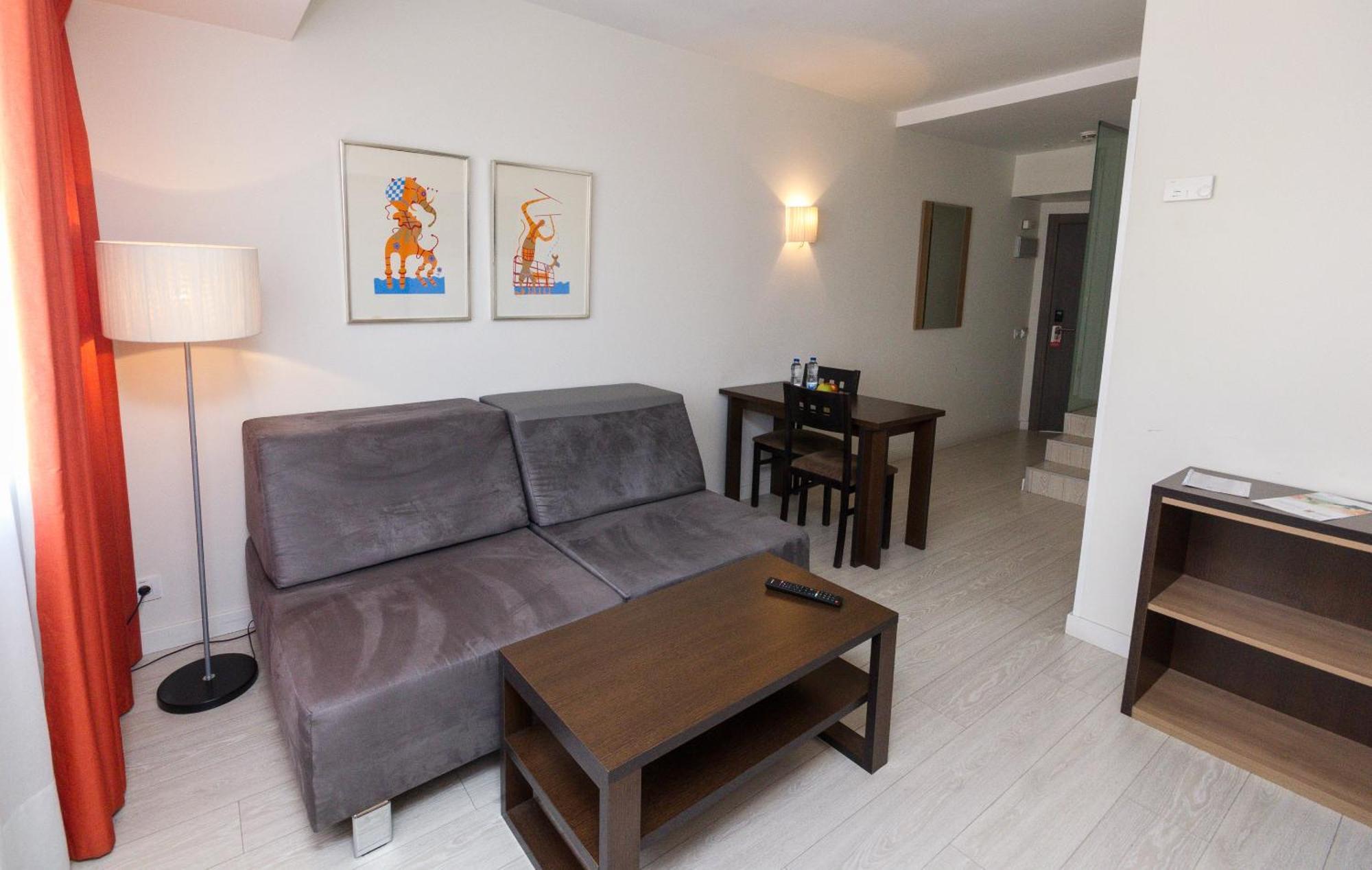 Apartamentos Recoletos Madrid Dış mekan fotoğraf